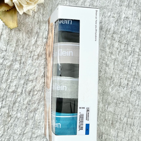 NWT 4PK CALVIN KLEIN 100% COTTON CLASSIC FIT BRIEF SZ XL Black with multicolored - Picture 2 of 6